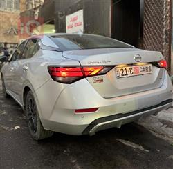 نیسان سێنترا